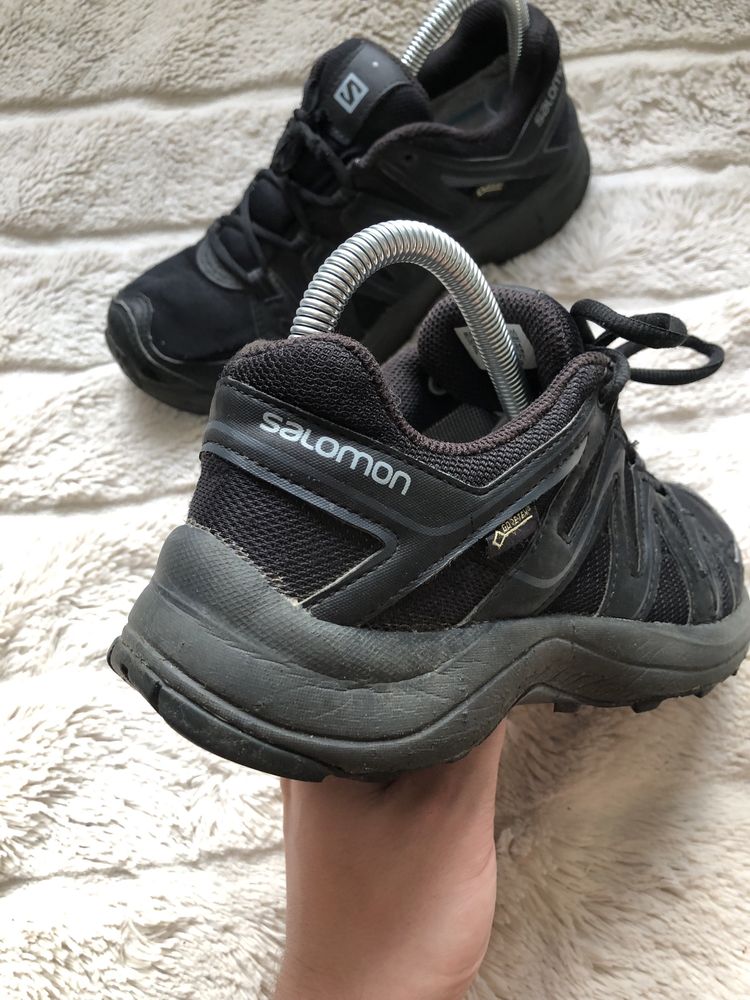GORE-TEX SALOMON (38.5) 24-24.5см трекинговые кроссовки мужские унисек
