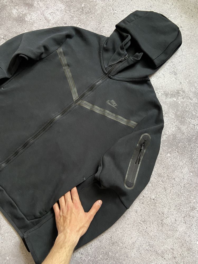 Чоловіча кофта Nike Tech Fleece чорне худі нові коллекціі