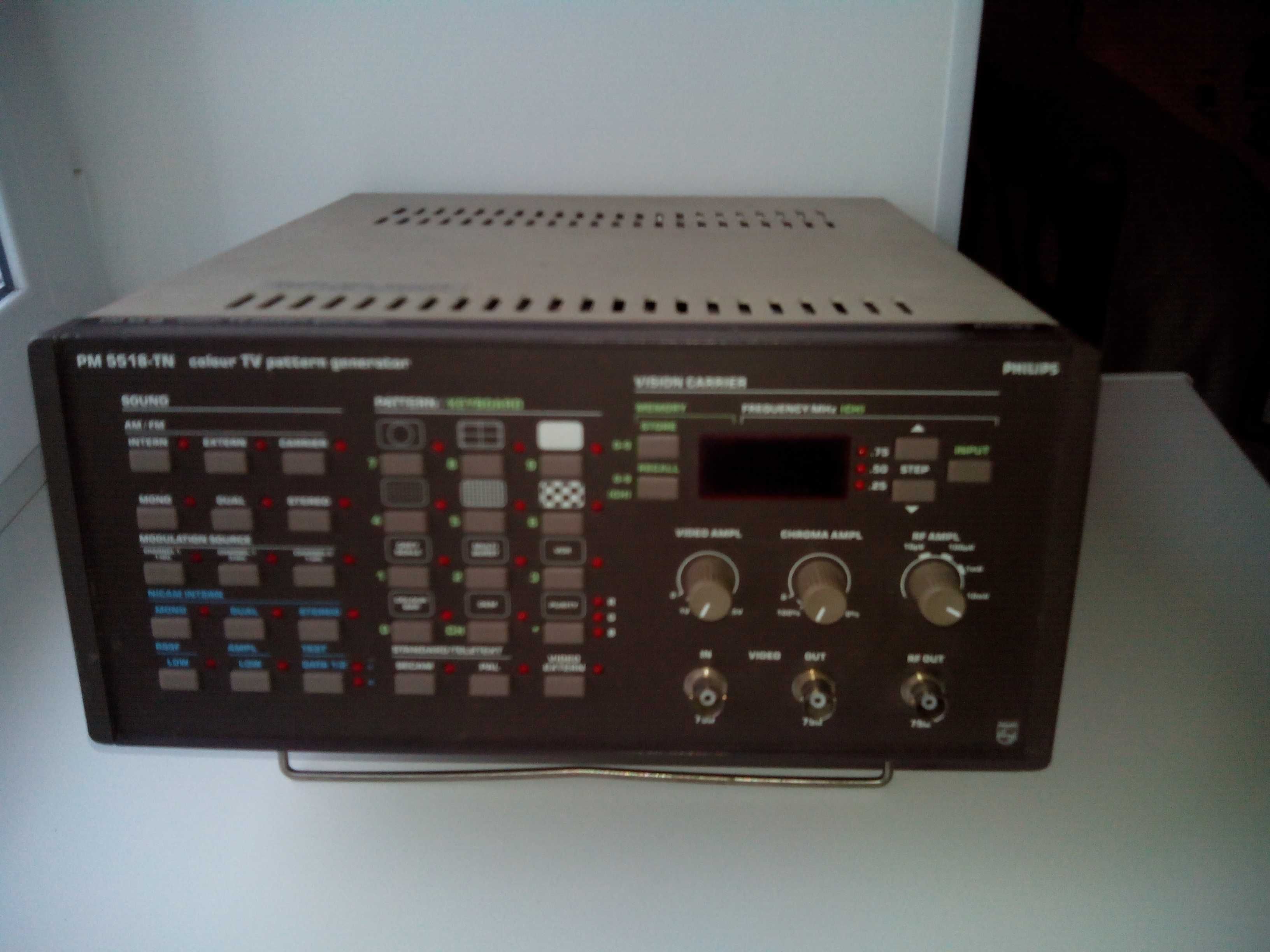 Генератор PM 5518-TN pattern generator