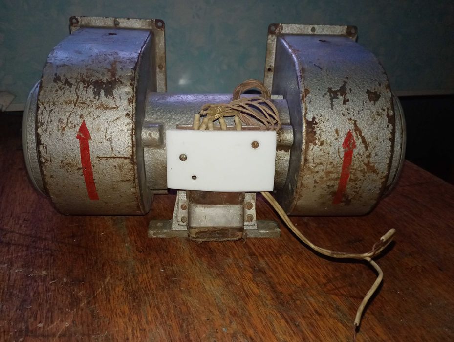 Продам відцентровий вентилятор