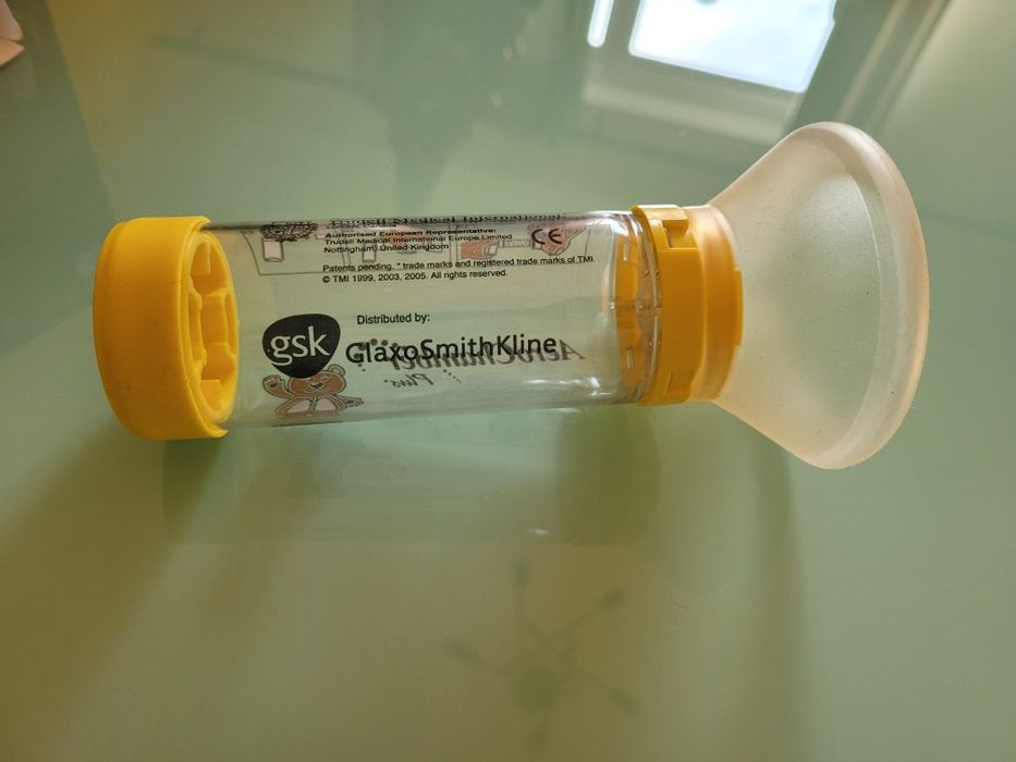 Inhalator komora inhalacyjna AeroChamber plus