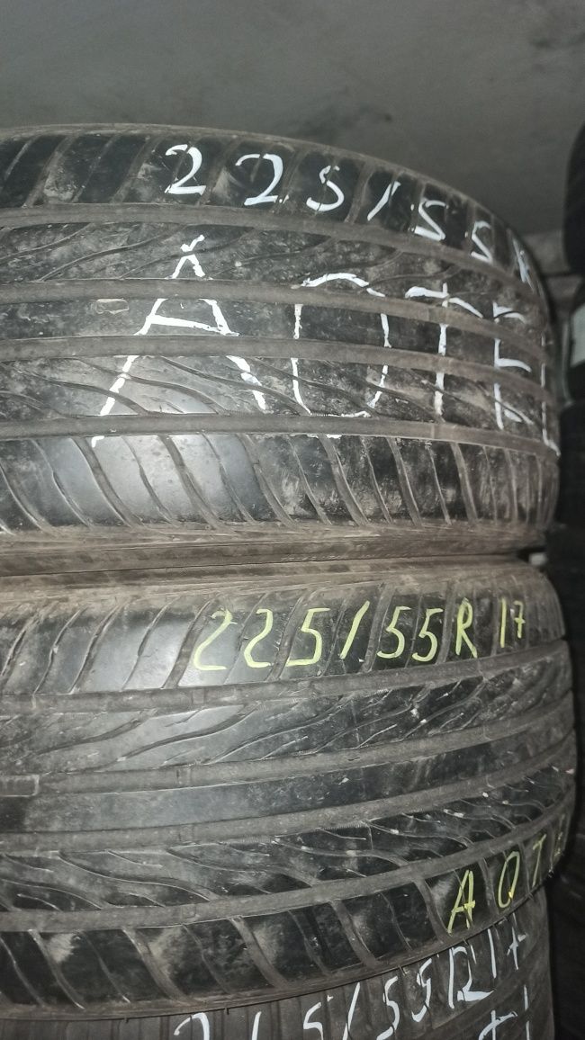 225/55 R17 Aoteli пара лето