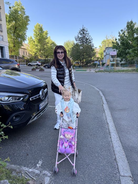 Няня для дитини