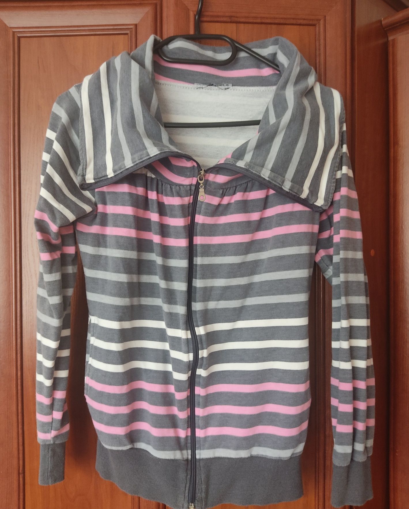 Damska bluza w paski na zamek rozmiar M