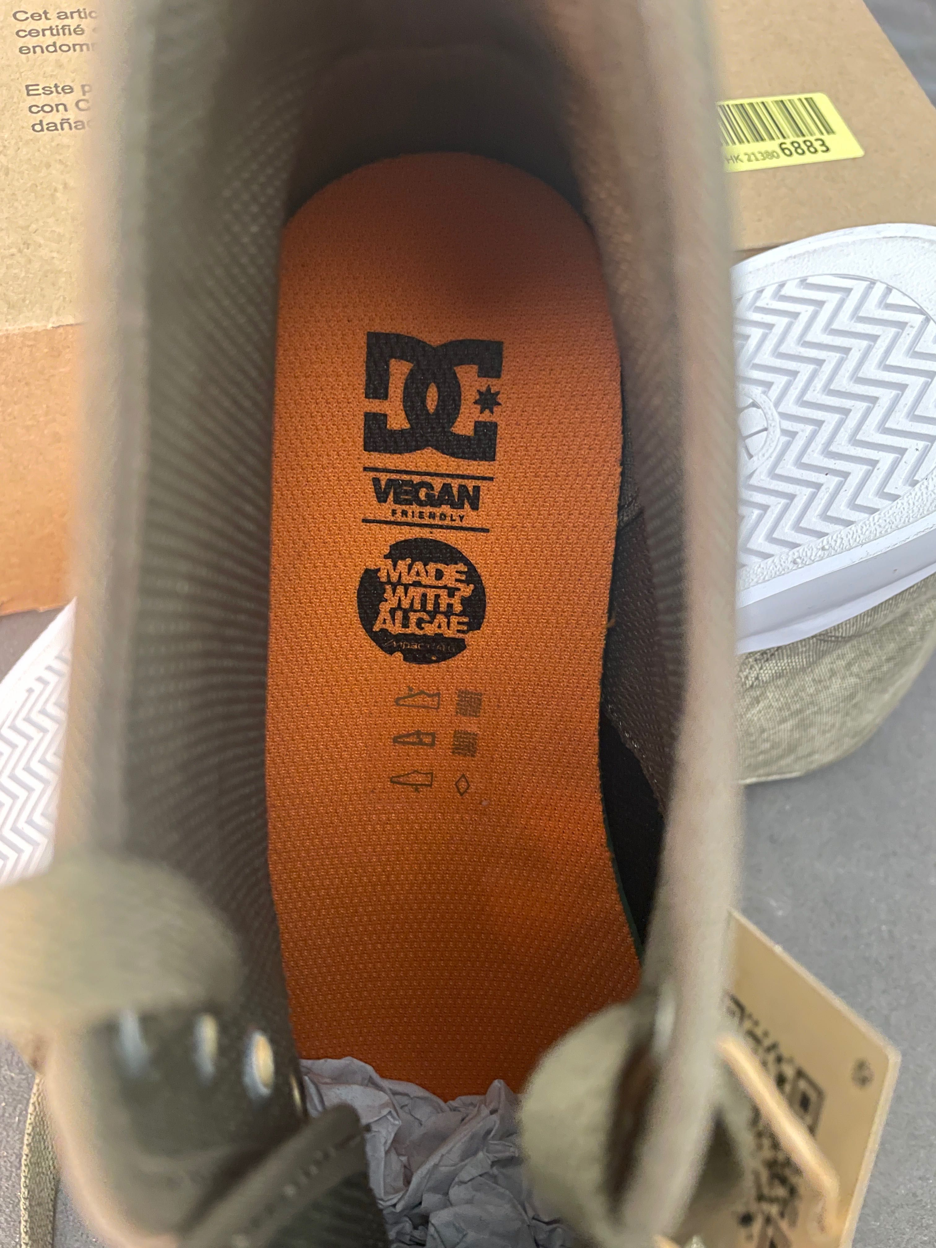 Oryginalne Trampki DC Vegan Friendly olive 44,5-29cm nowe pudełkometki