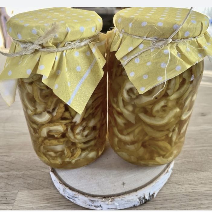 Owoce pigwowca japońskiego w syropie - sloik 900 ml