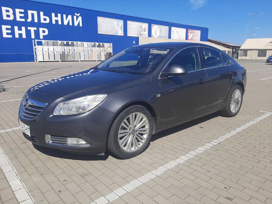 Опель Інсігнія 2012р,2,0д