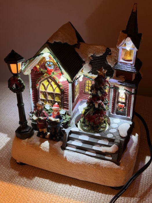 Casinha de Natal com Luzes - Gato Preto