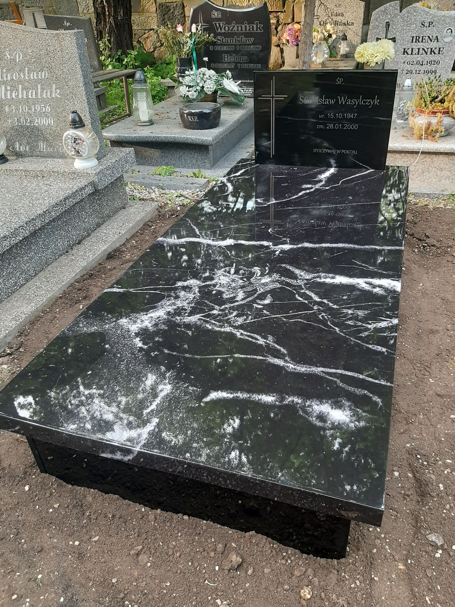 Nagrobek, Pomnik kompozyt 3100 zł z montażem Cały Kraj- Promocja