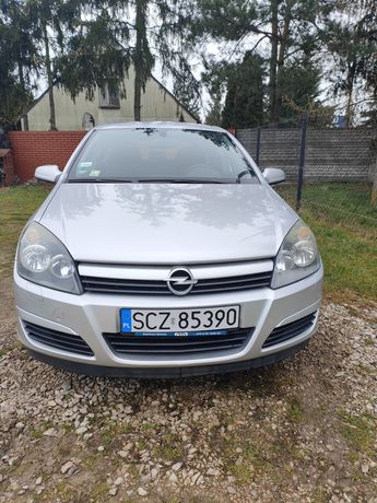 Opel Astra H 2004 1.6 Benzyna