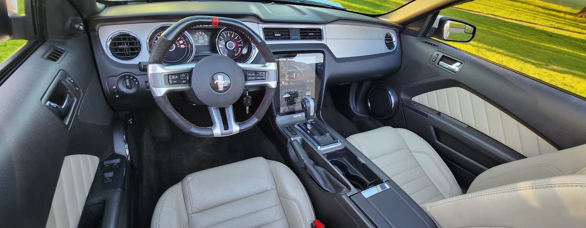 FORD MUSTANG 3.7 V6 - ÚNICO EM PORTUGAL (MATRICULA INGLESA)