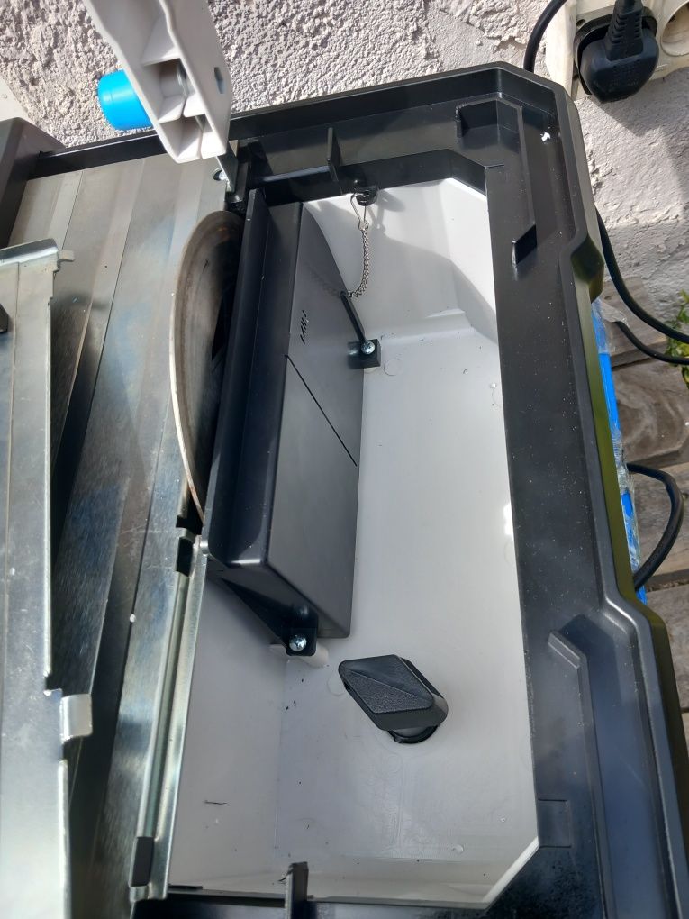 Przecinarka do glazury MacAllister 650 W