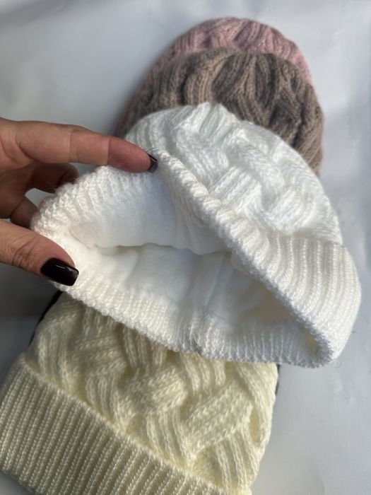 Шапка жіноча на флісі