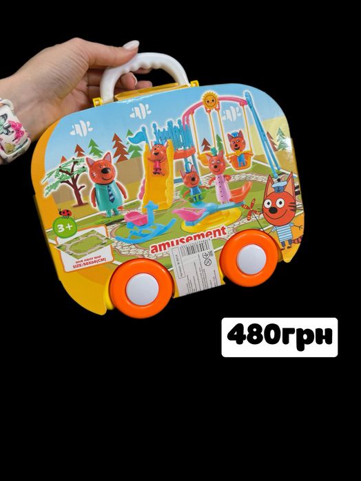 Набір героїв Три коти і кошечка