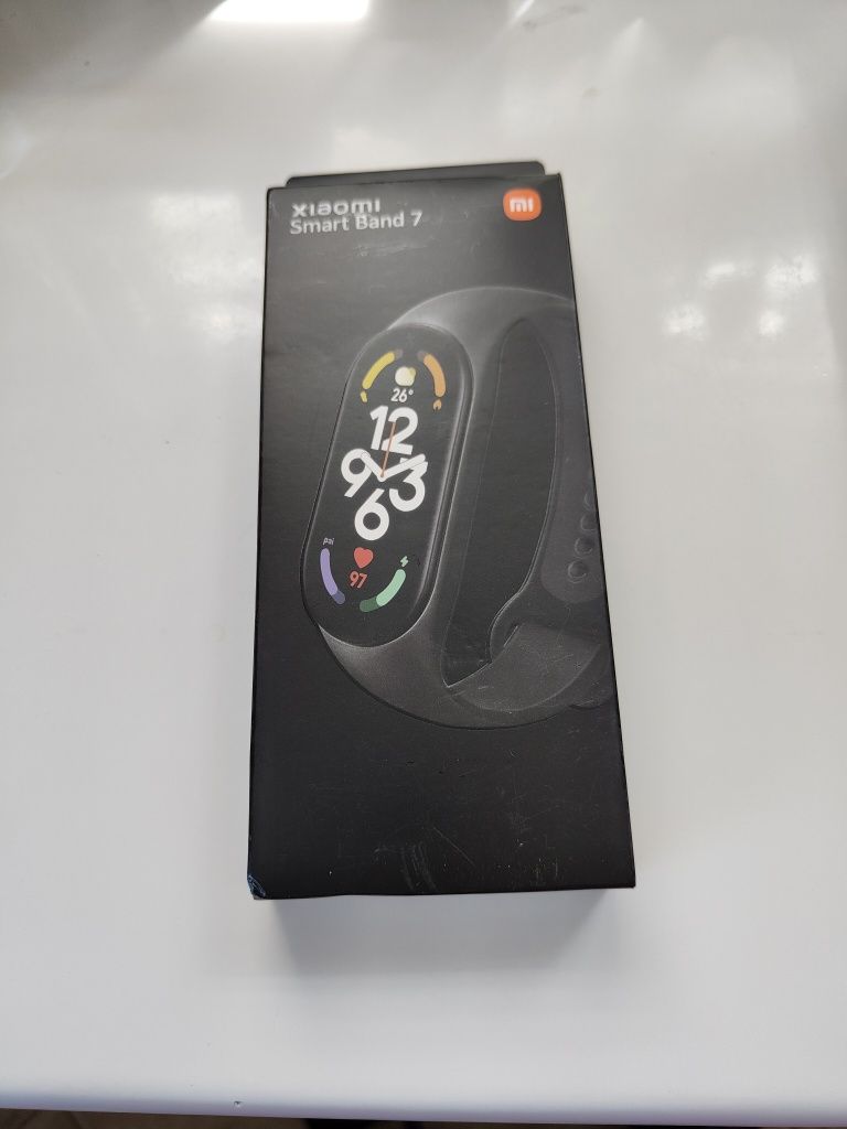 NOWY smartband Xiaomi mi band 7 czarny amoled 5ATM M2129B1