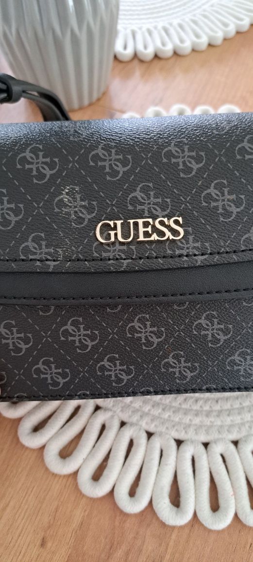 Torebka guess listonoszka