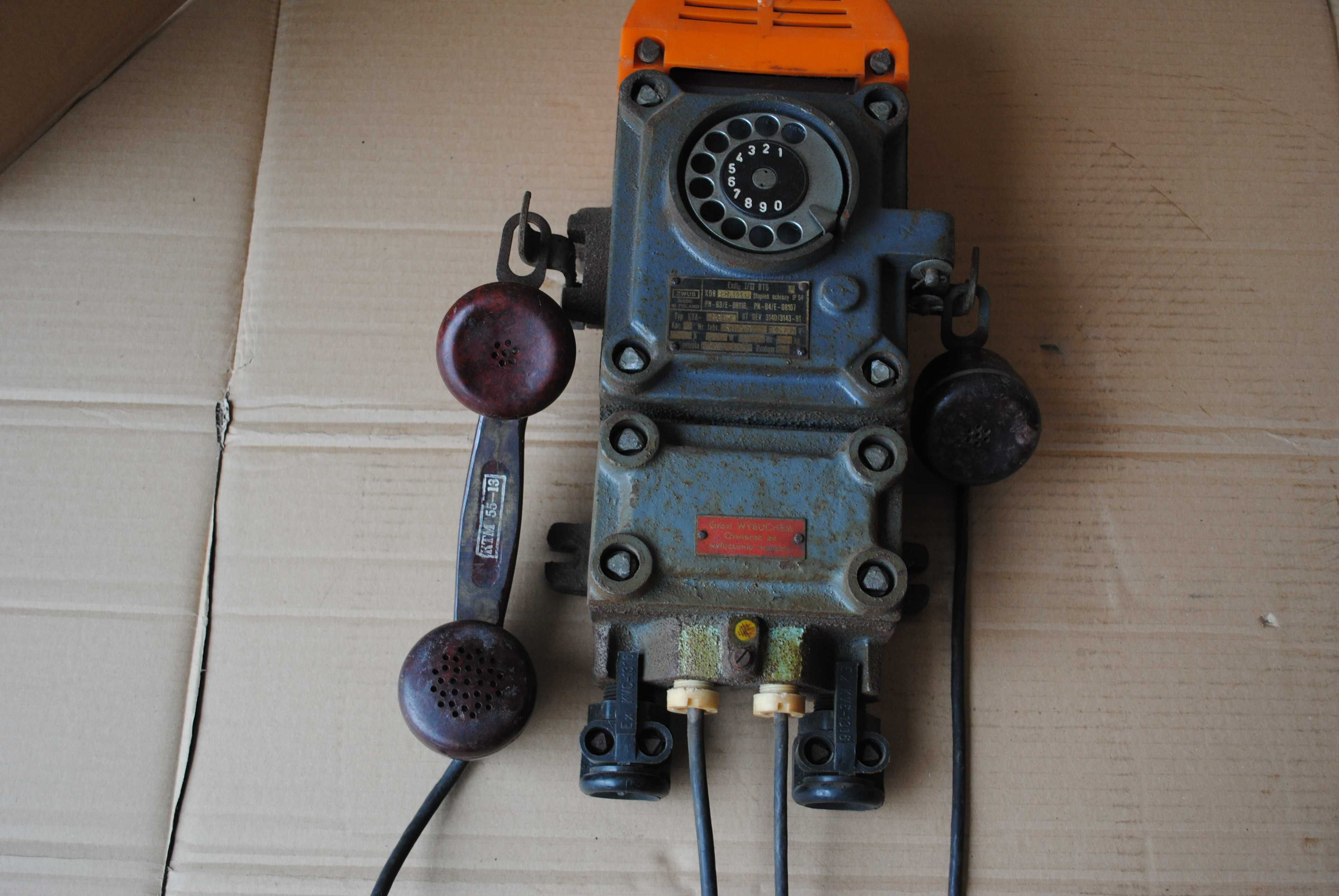 Stary telefon przemysłowy stacjonarny PRL Zwus kta 43 12