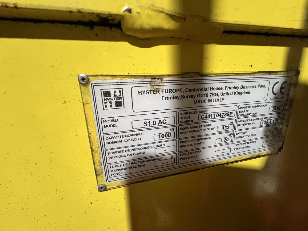 Stacker HYSTER Eletrico