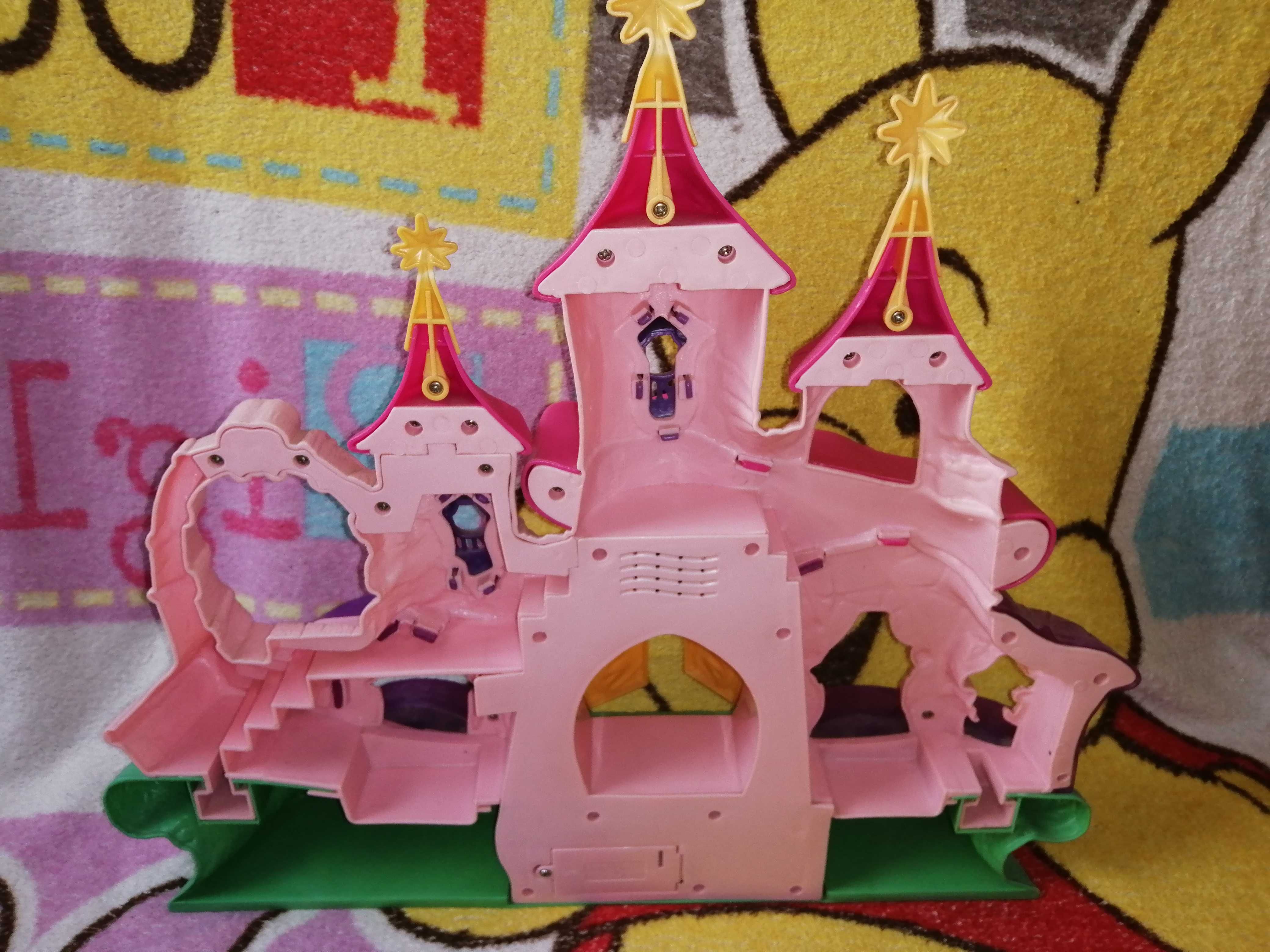 Zamek dla księżniczki + lalka