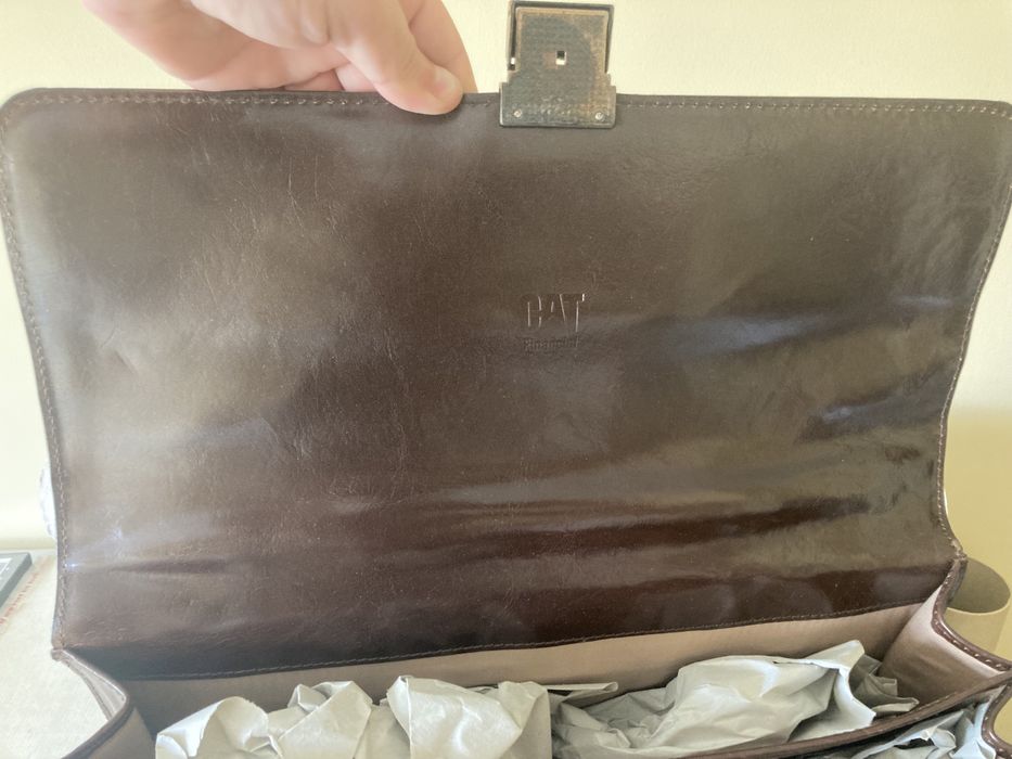 Mala de executivo em Pele