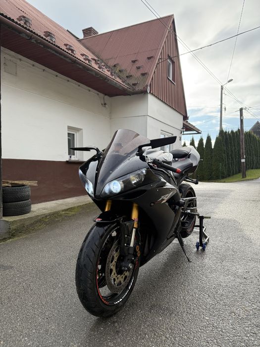 Yamaha r1 Akrapovic