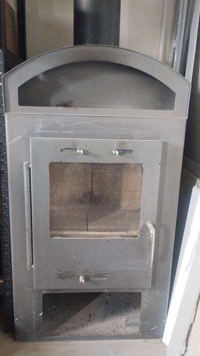 Kominek Koza  Czarny Kolor