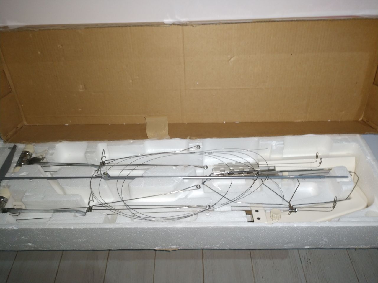 Електронна вʼязальна  машина Brother KH-970/850