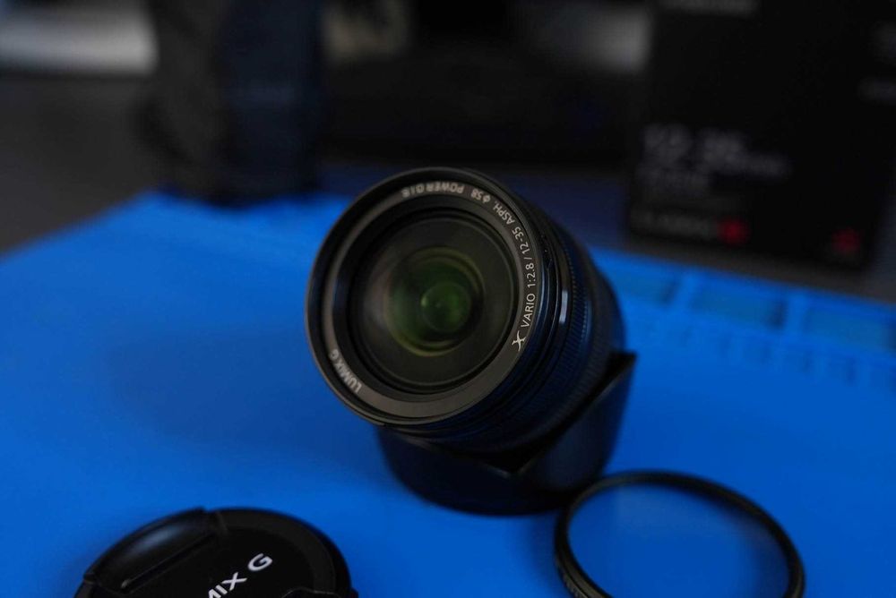 Об'єктив Panasonic Lumix G 12-35mm, f2.8, 2 версія, повний комплект.