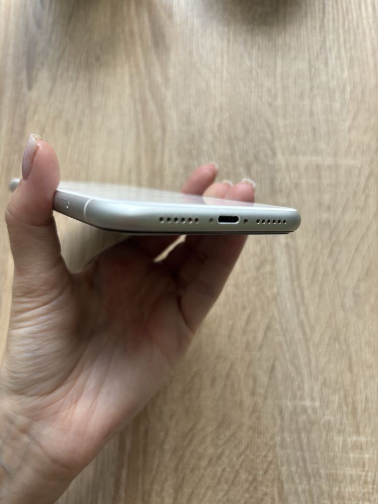 iPhone XR 64gb | Гарний стан | Чохол + 2 скла у подарунок