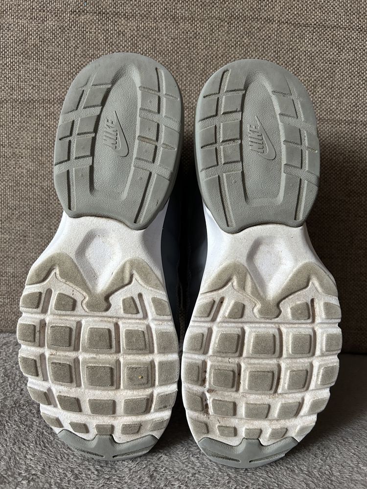 Nike Air Max Invigor 90 rozm. 36,5