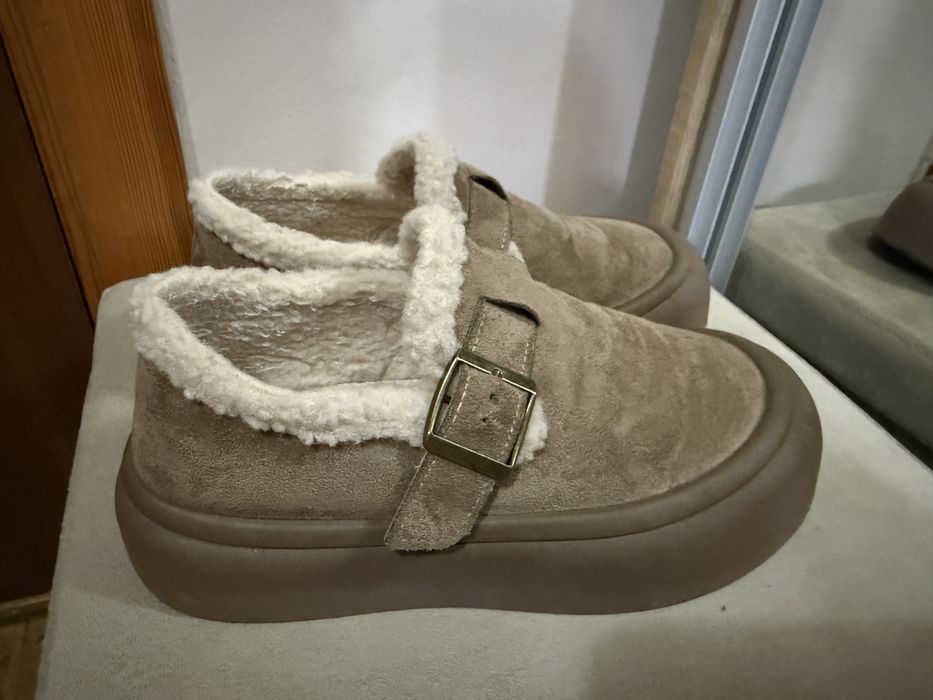 Взуття( мокасини, черевики, ботиночки)жіноче