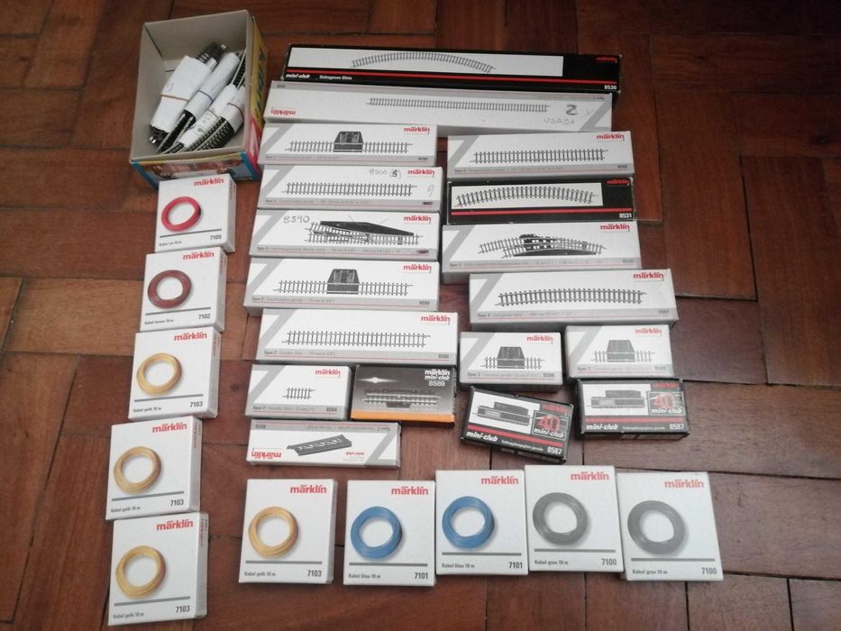Artigos sobrantes de maqueta ferroviária