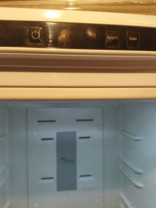 Продам холодильник hot point ariston ноу Фрост б/у