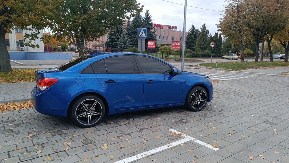 Chevrolet Cruze. Круз