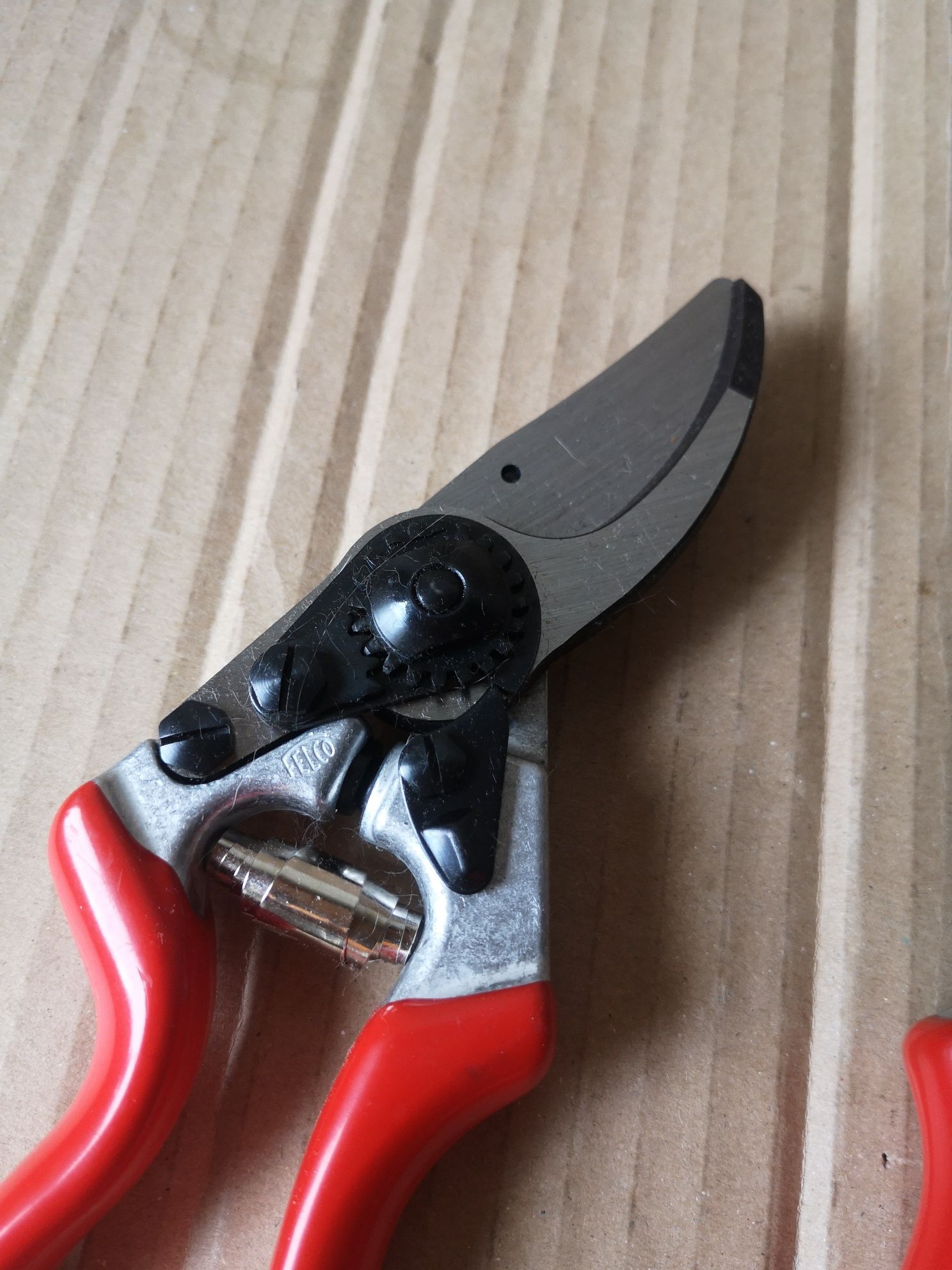 Felco 4 sekator ręczny ogrodowy nożyce nowy