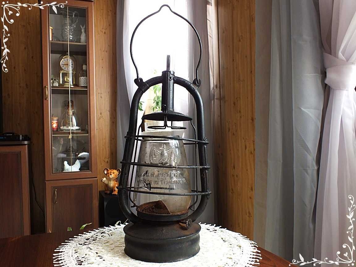 Stara Lampa Naftowa Nietoperz z lat 20-30' , I połowa XX wieku