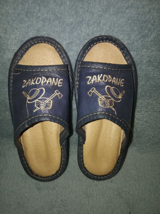 Kapcie dziecięce zakopane r.26 granatowe