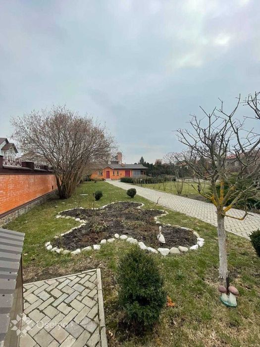 Продаж будинку 390 м² на ділянці 30с Київ Чайки 15хв до Житомирської