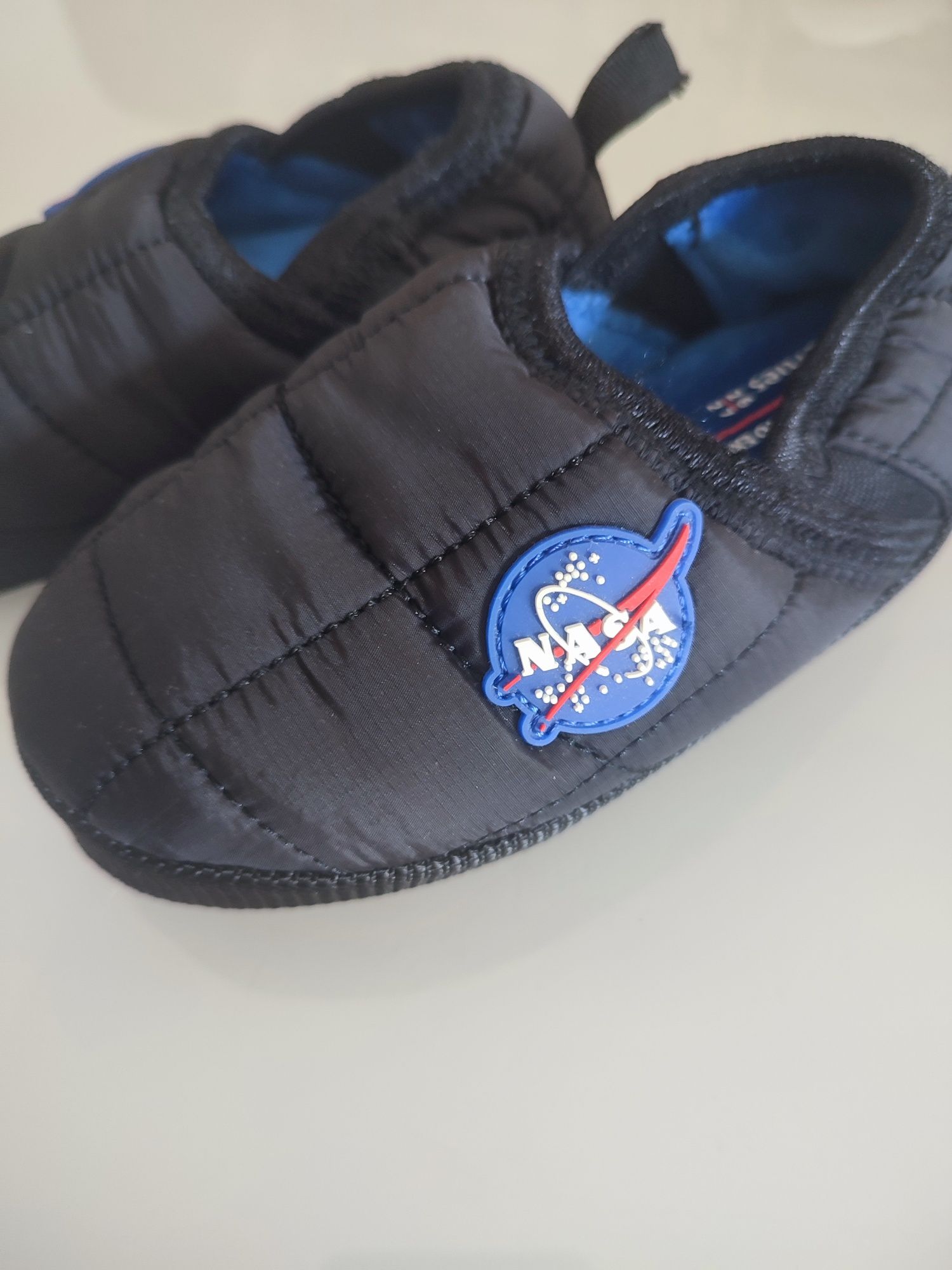 Pantufas Lefties NASA