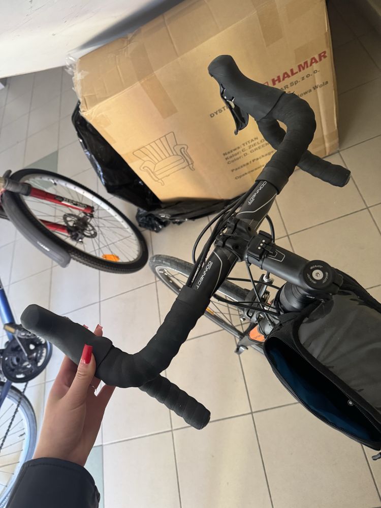 Rower GIANT Contend 1 koło 28" Graphite Orange