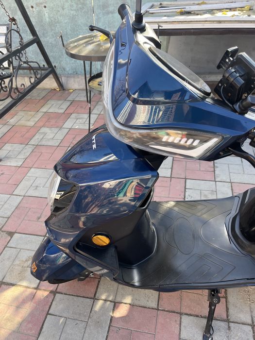 Електроскутер FORTE HAWK синій 2000