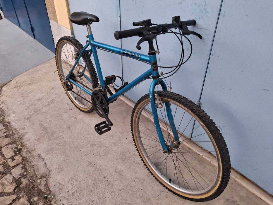 Bicicleta roda 26 pronta a pedalar