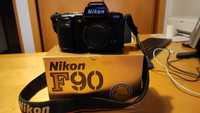 Máquina fotográfica analógica Nikon F90