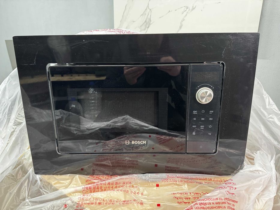 Мікрохвильова піч (НВЧ) вбудовувана Bosch BFL623MC3 НОВА
