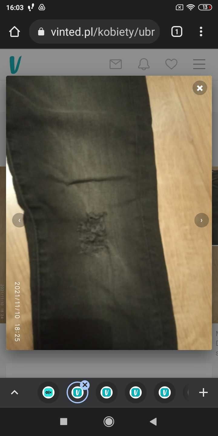 Czarne jeansy skinny z przetarciami