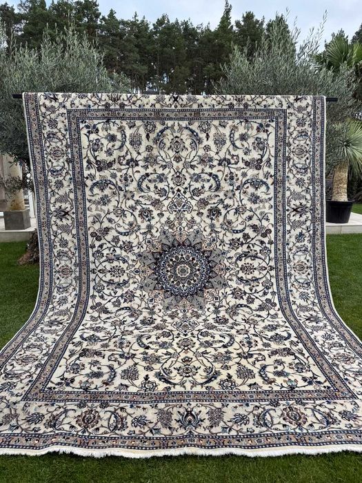 Dywan Perski R. Tkany kaszmirowy + jedwab Iran Nain 400x300 gal.30 tyś