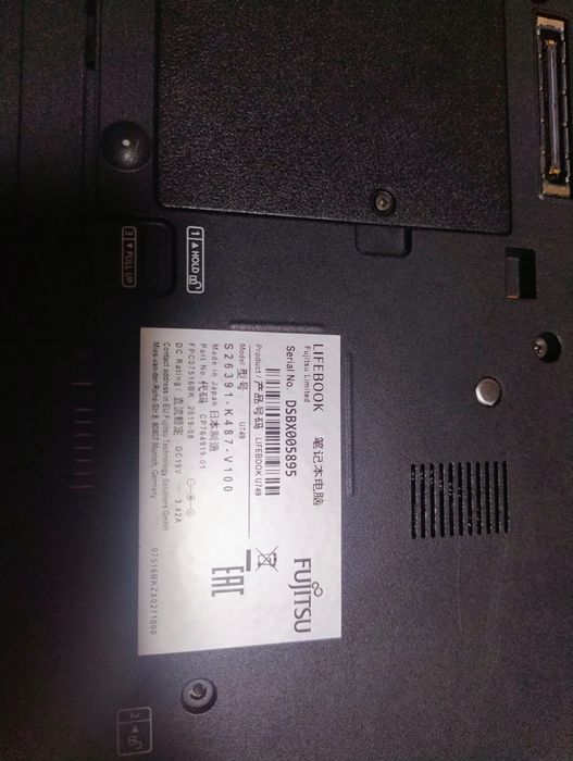 Ноутбук fujitsu u749 на відновлення або запчастини