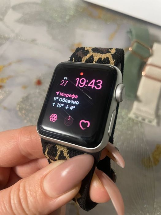 Продам Apple Watch 3 б/у