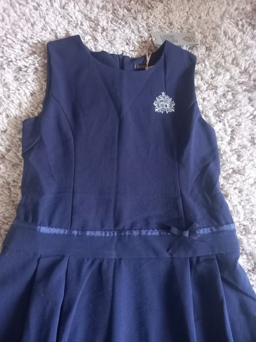 Шкільний сарафан форма сукня плаття р.146 новий