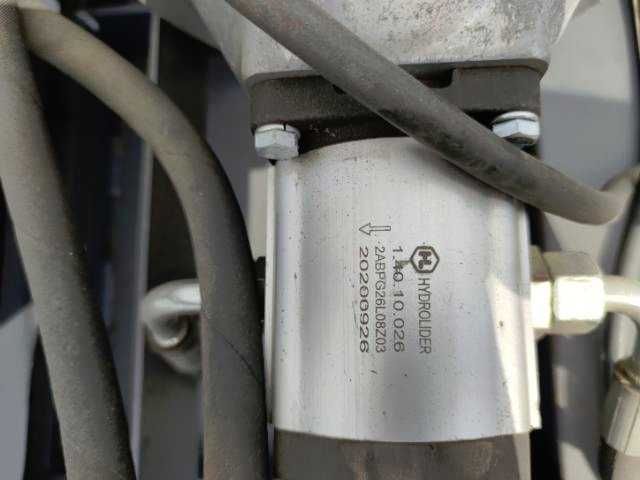 Zgniatarka do beczek prasa do puszek makulatury niszczarka bandownica